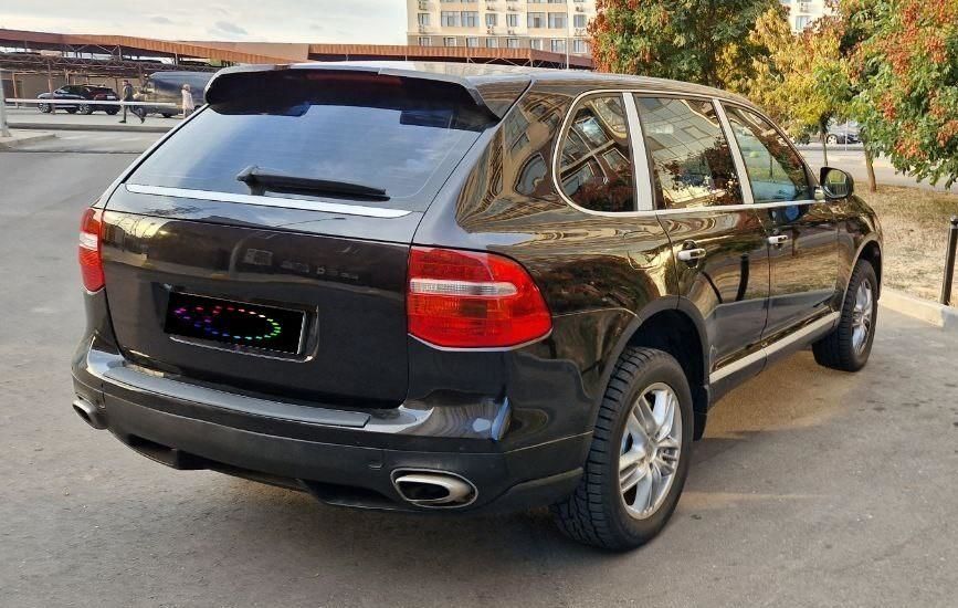 Porshe Cayenne S