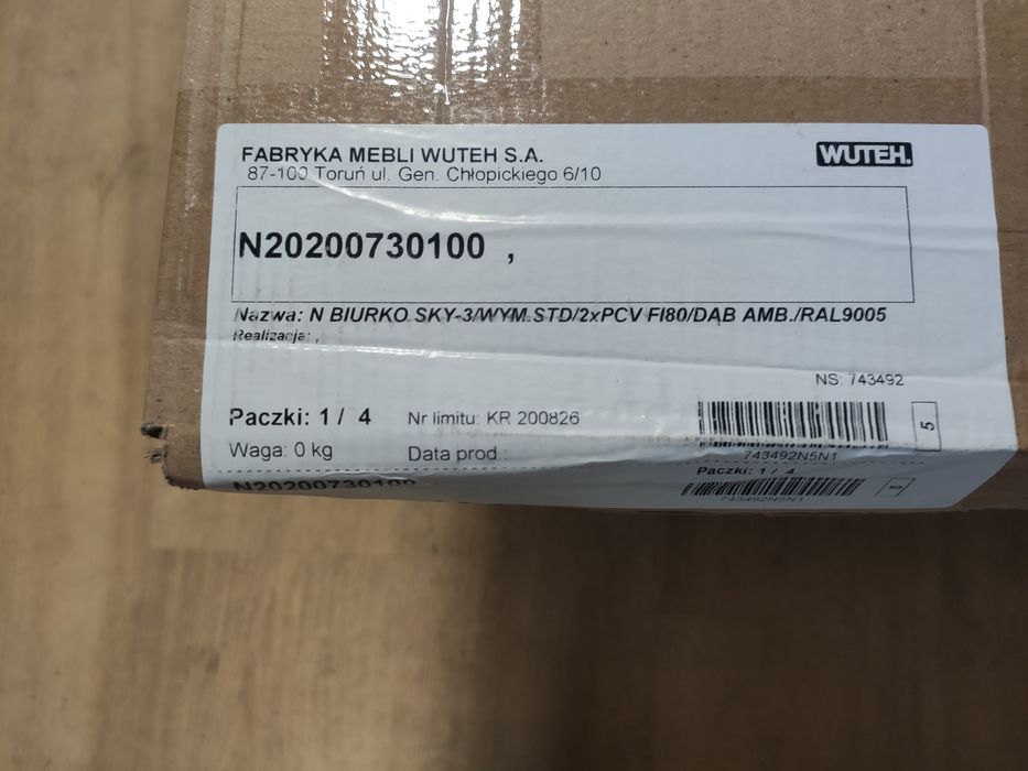 Wuteh Blat biurowy 160x80 kanały dąb amber laminat 2mm obrzeże