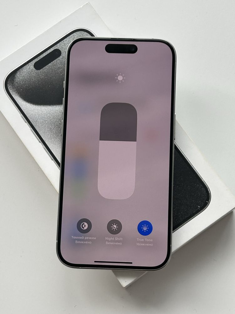 Iphone 15 pro 128 newerlock 700$