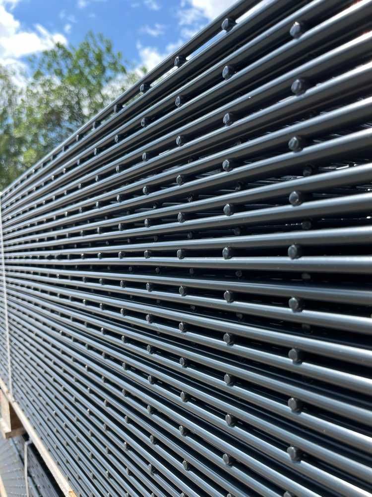 Panel ogrodzenie 2D PREMIUM drut 6/5/6 lakier 143cm bez przetłoczeń