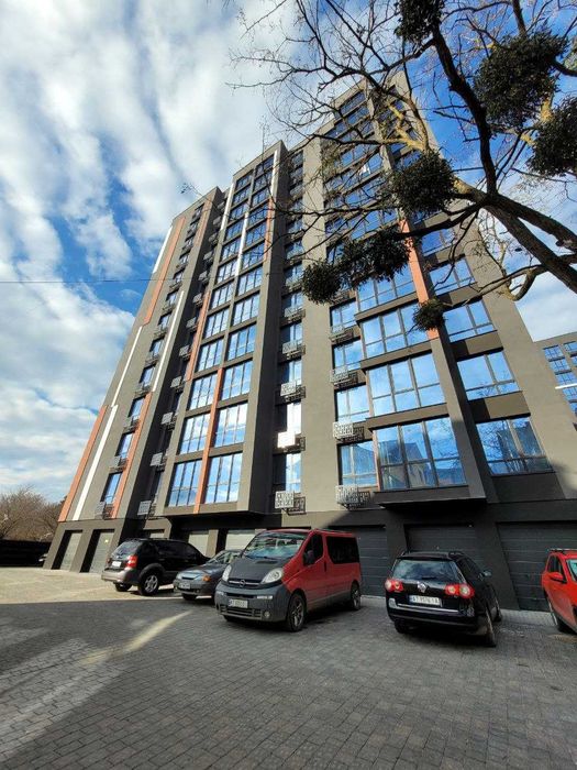 Продаю квартиру в новому ЖК U One