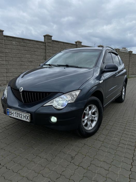 SsangYoun Actyon 2.3 автомат газ-бенз