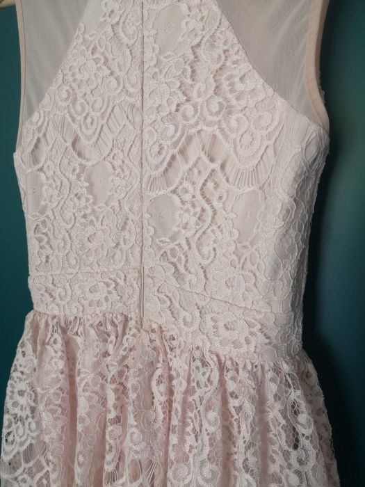 Sukienka koktajlowa TFNC Petite - Kacia mini peach