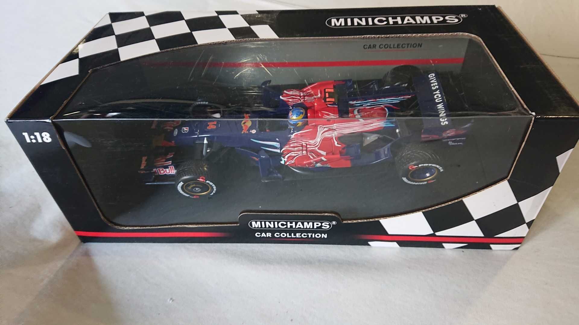 3 x F1 Minichamps (1/18):  Williams 93 e 97; Toro Rosso 2008