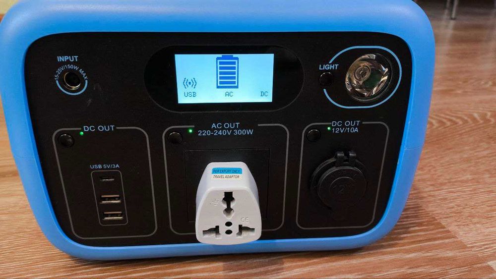 Портативна зарядна станція BLUETTI AC30 300 Вт/ч 96000 мАч