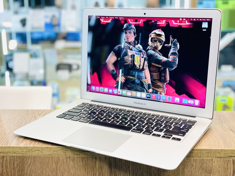 Ноутбук Apple MacBook Air (13-inch, 2017)