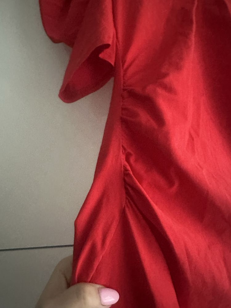 Sukienka z bufiastymi rękawami xs/s