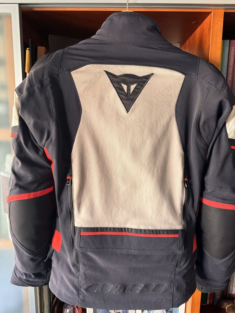 Casaco de mota da marca Dainese