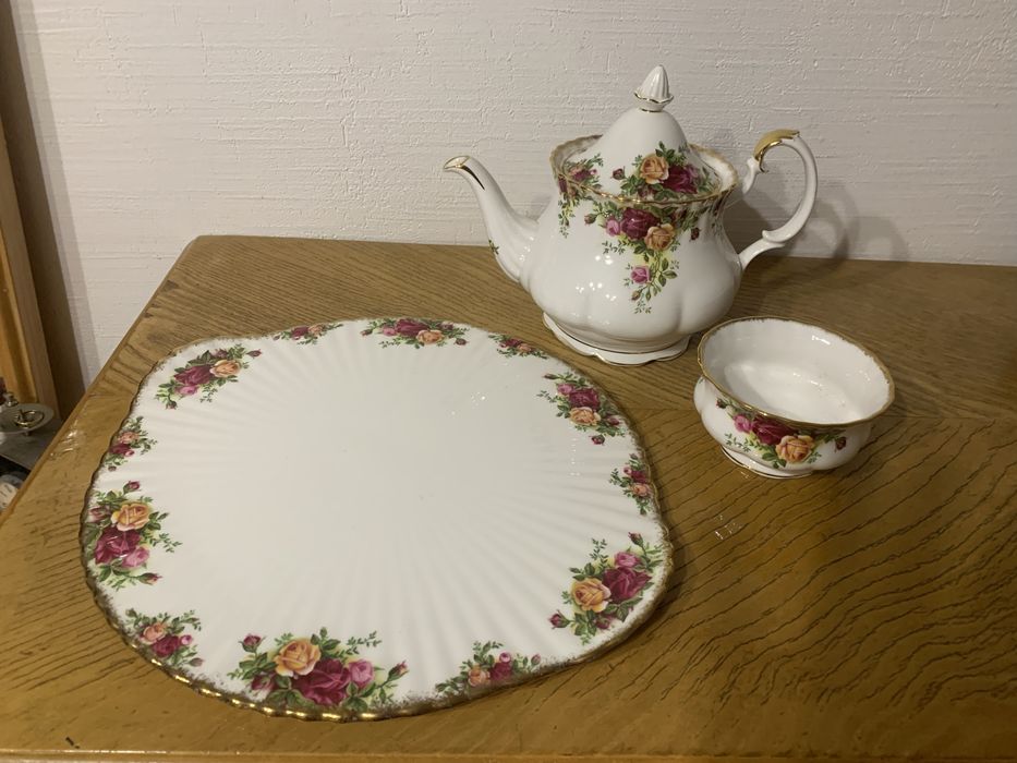 Посуда Royal Albert