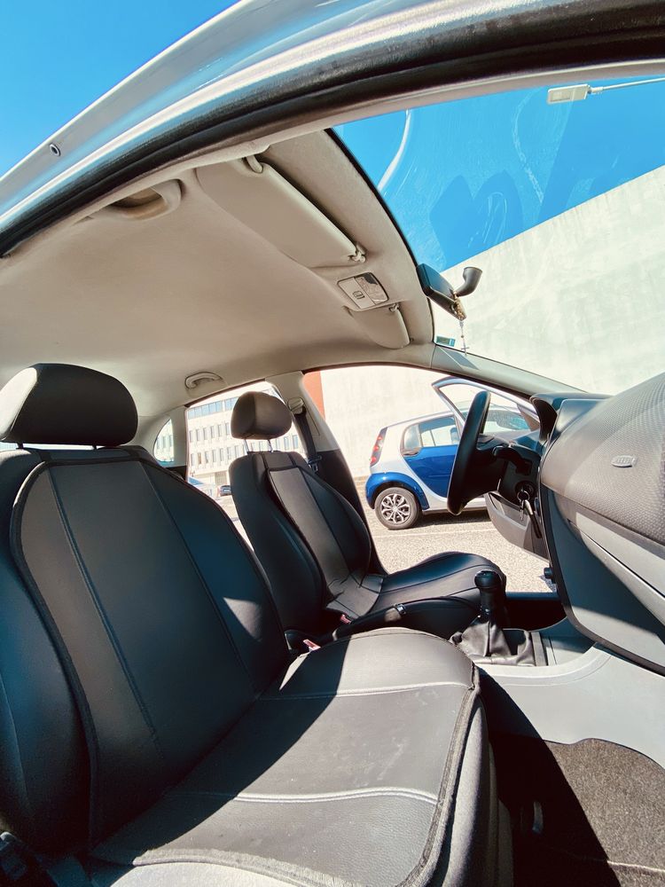 Reservado - Seat Ibiza 6L 1.4 TDI (5 portas)