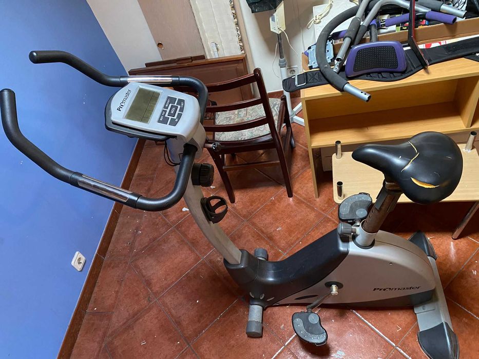 Bicicleta estática para restauro