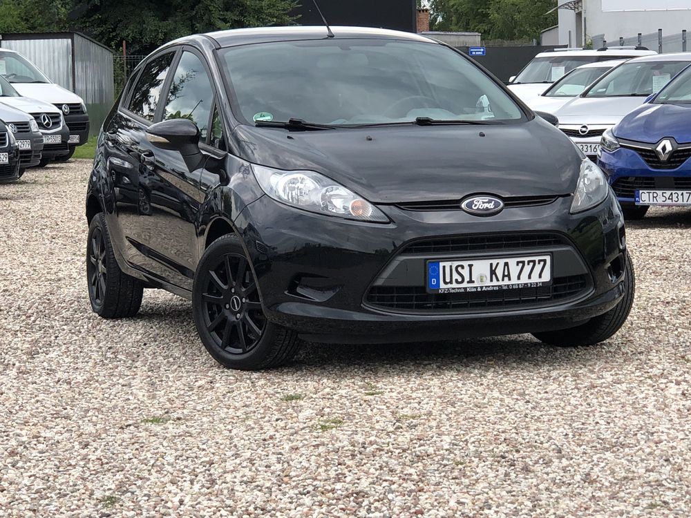 Ford Fiesta Opłacony Bezwypadkowy Transport pod dom klienta