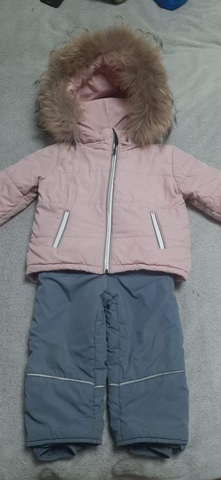 Продам зимний  комбинезон на девочку,92р.