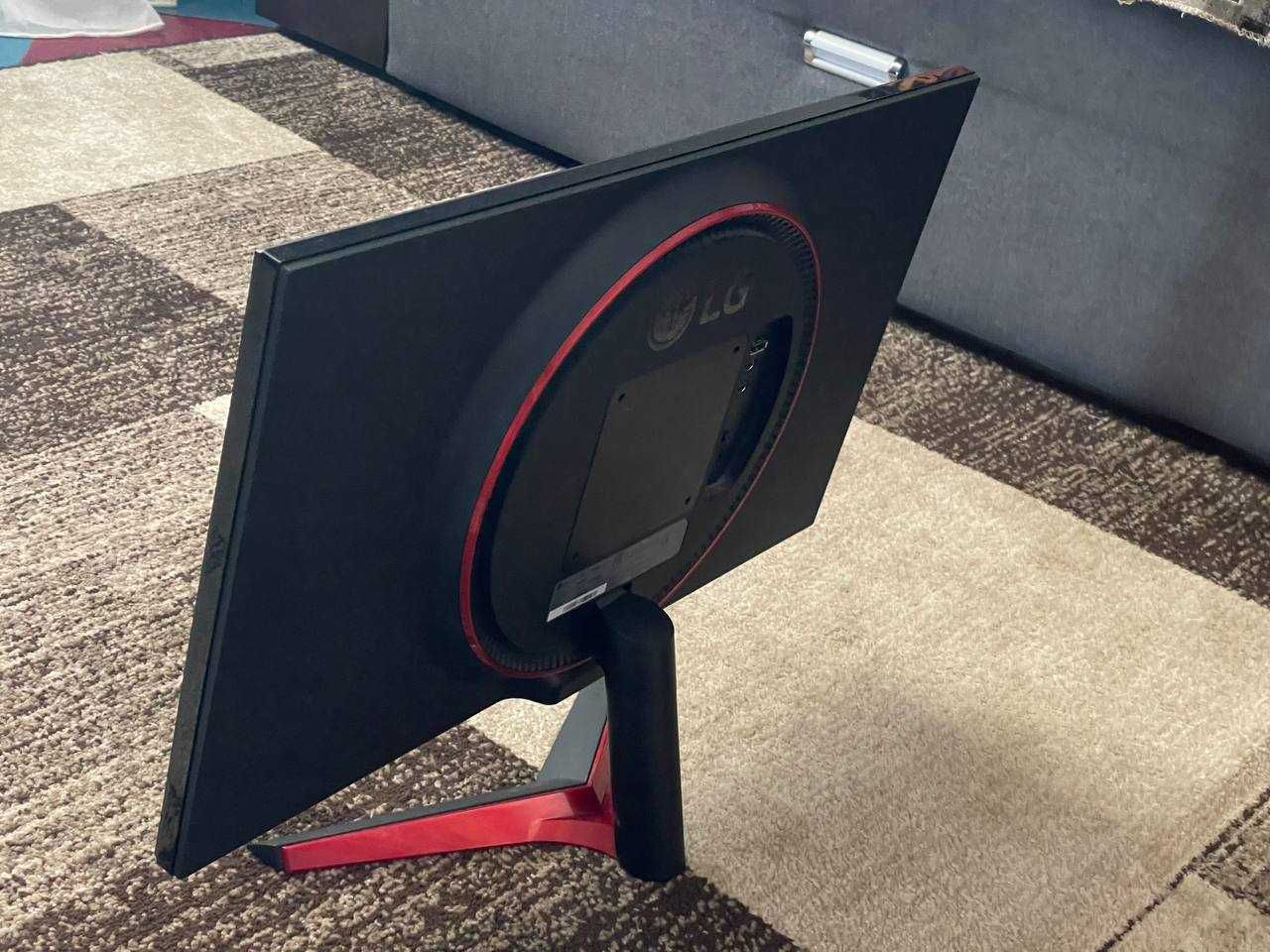 Ігровий монітор LG 24gl600f b UltraGear з FreeSync 144Гц
