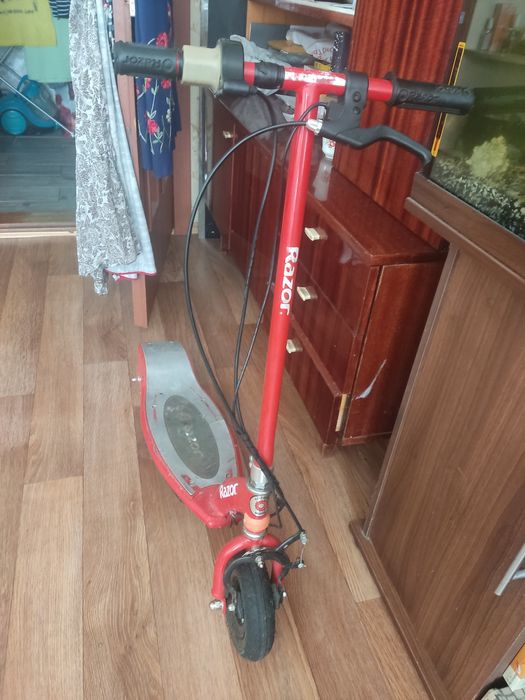 Продаю Електро самокат б/у