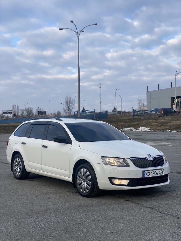 Skoda Octavia A7 дизель автомат 2015