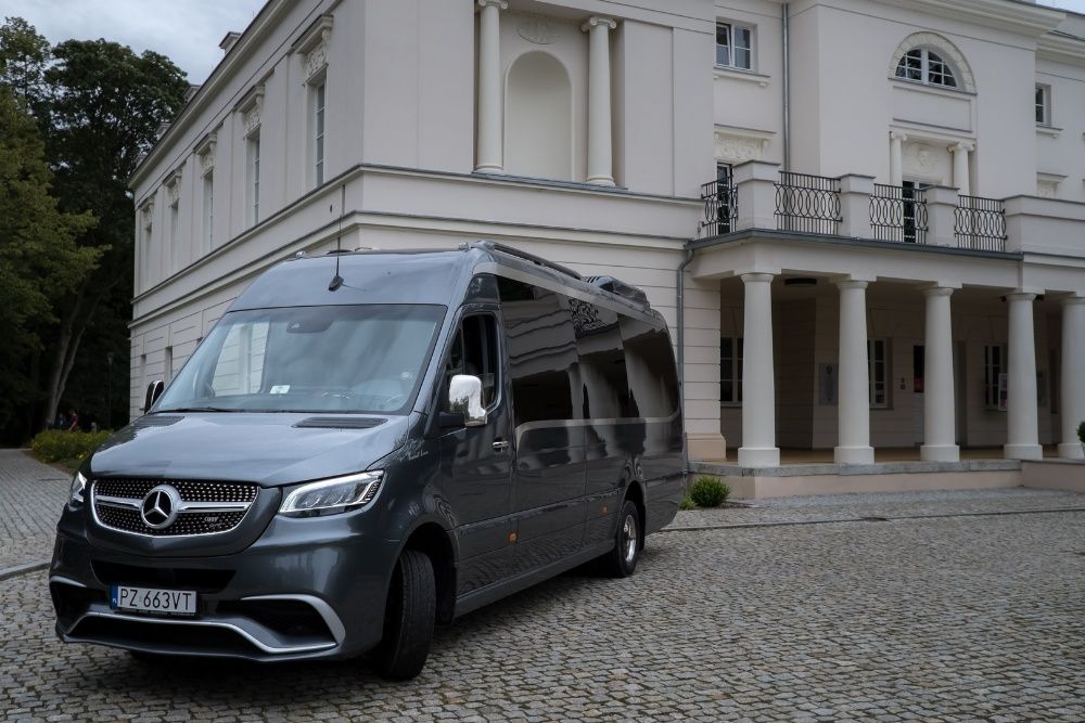 Przewóz osób , busy z kierowcą 8-20-23 osobowe marki Mercedes-Benz