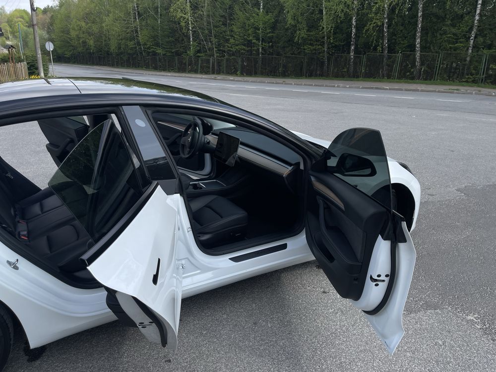 Tesla model 3 long range dual motor 2022