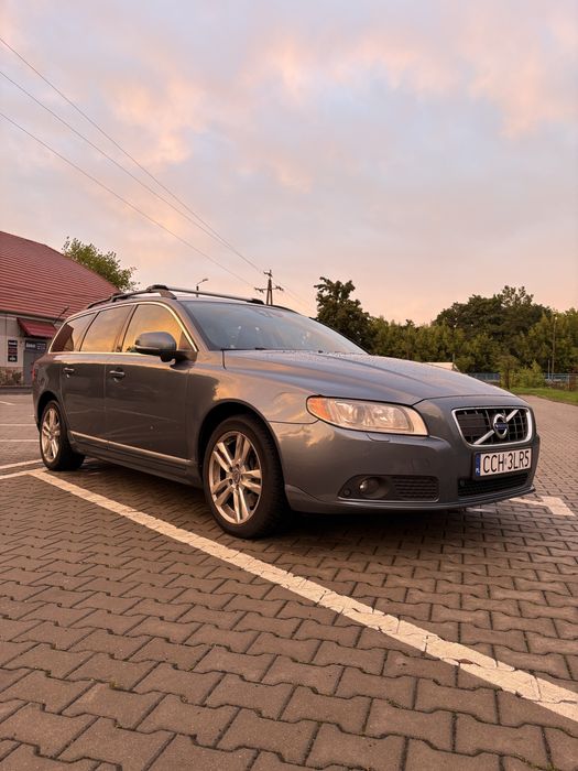 Volvo v70 2012 kombi
