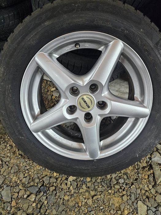 5x114,3 16" 7j et40 Enzo 205/50/16 nr92