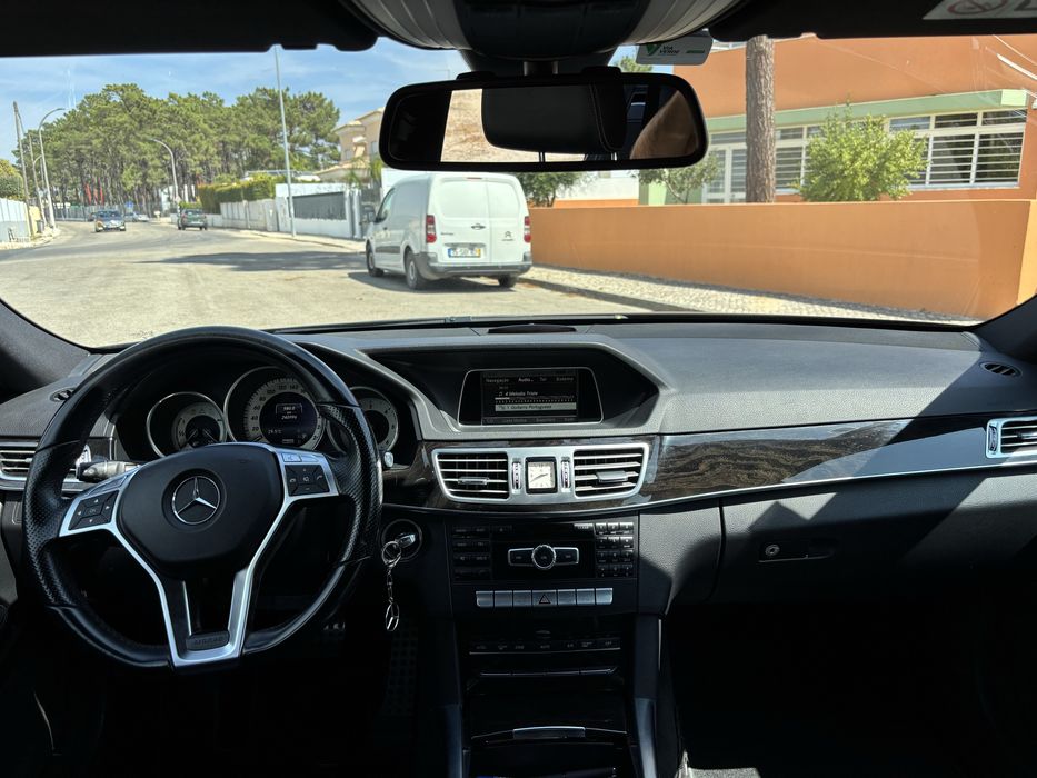 Mercedes-Benz E 300 Bluetec Hybrid Avantgarde