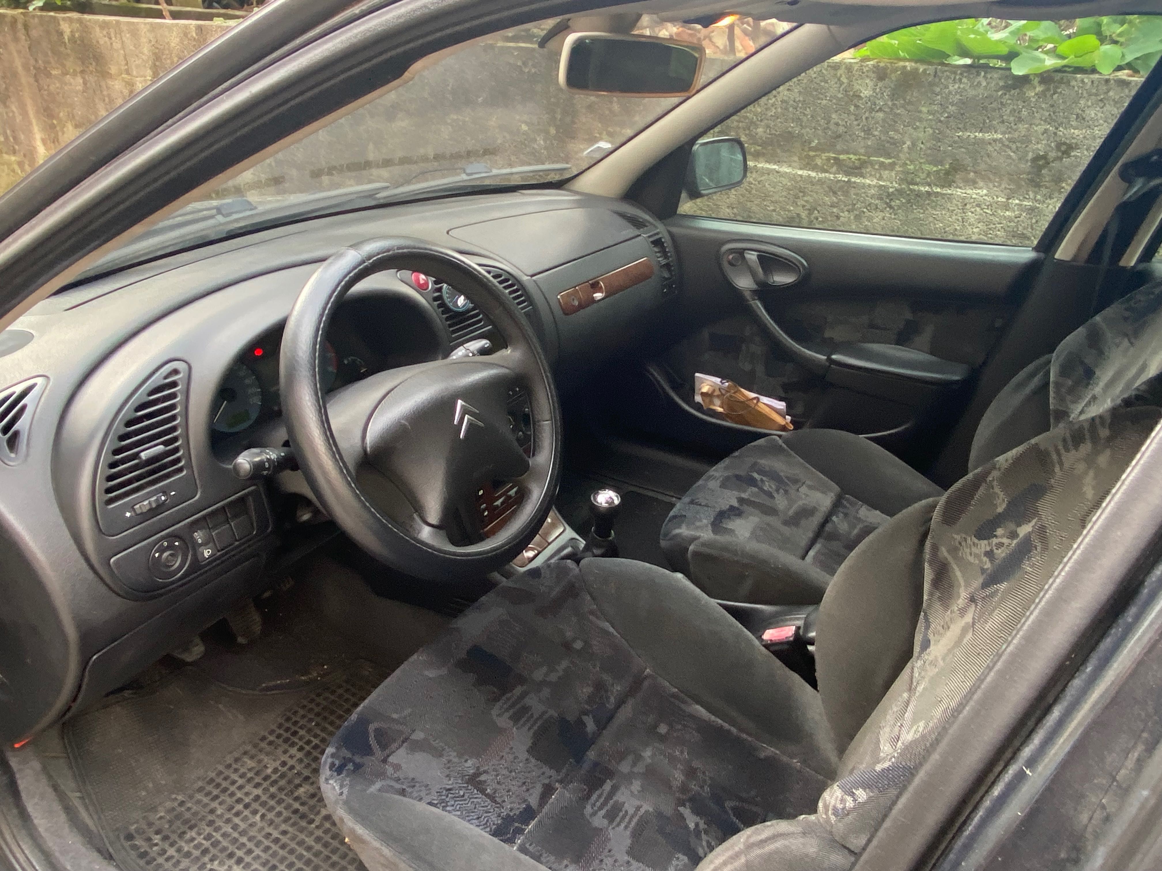 Citroen Xsara 1.4 gasolina do ano 2002