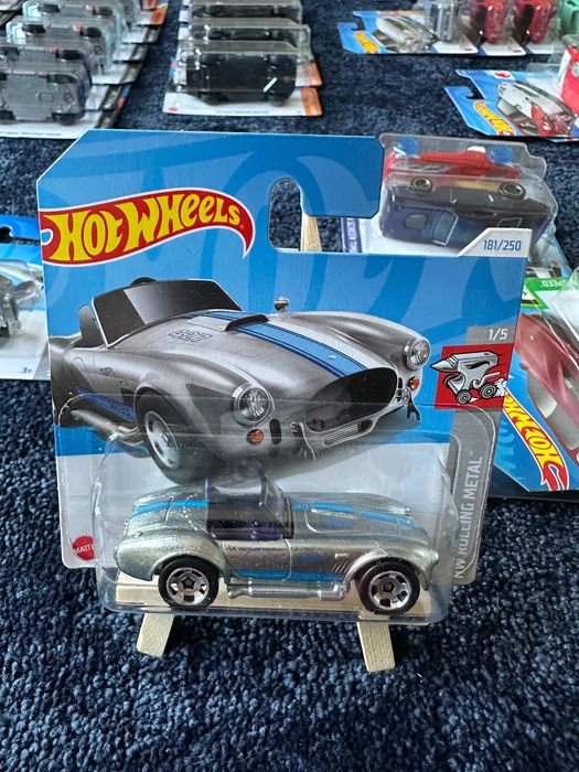 hot wheels Shelby cobra 427 s/c srebrna