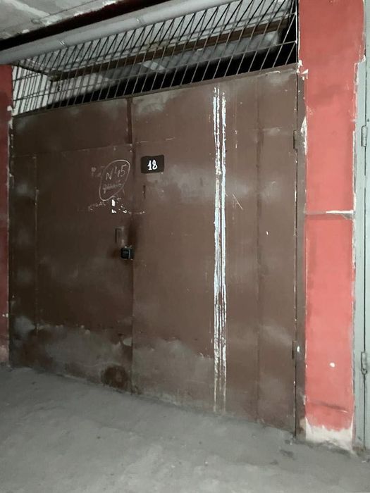 Продажа гаража Дегтяревская 33б