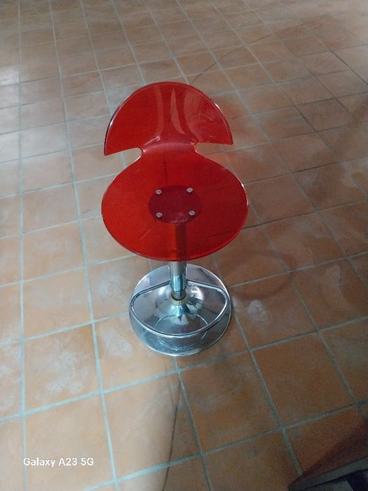 Très Cadeira de bar