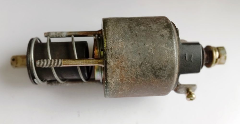 Втягивающее реле SNLS-305