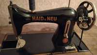 Продам швейну машинку Haid & Neu
з ножним приводом