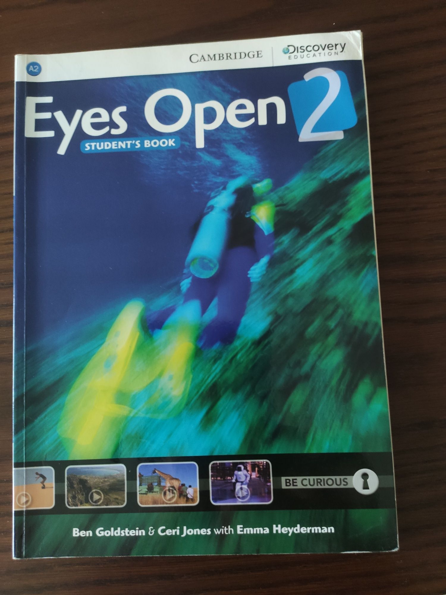 Livros de inglês Eyes Open 2