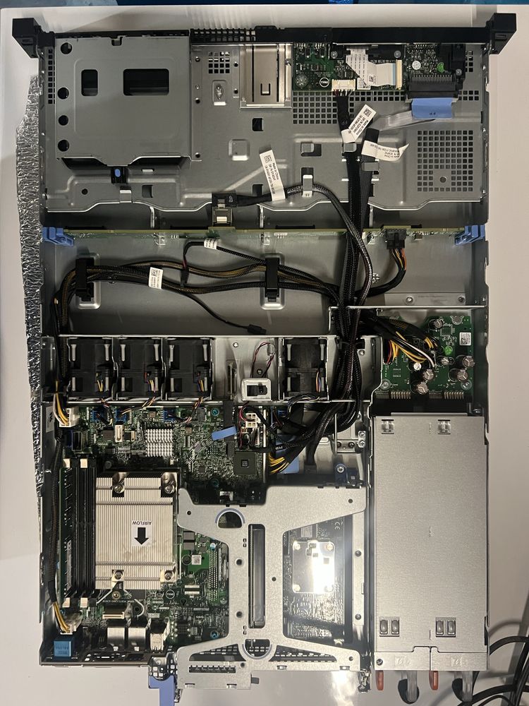 Сервер Dell PowerEdge R330 Xeon E3-1230 v6