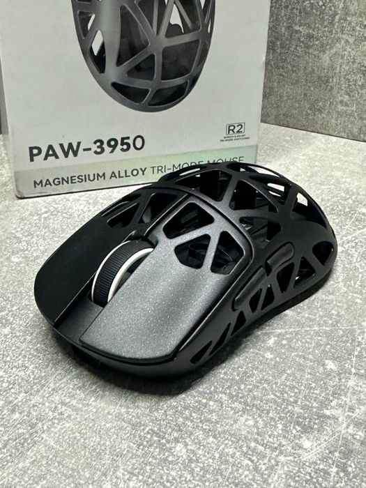 Ігрова мишка ATTACK SHARK R2 бездротова, чорна! Нова! Гарантія!