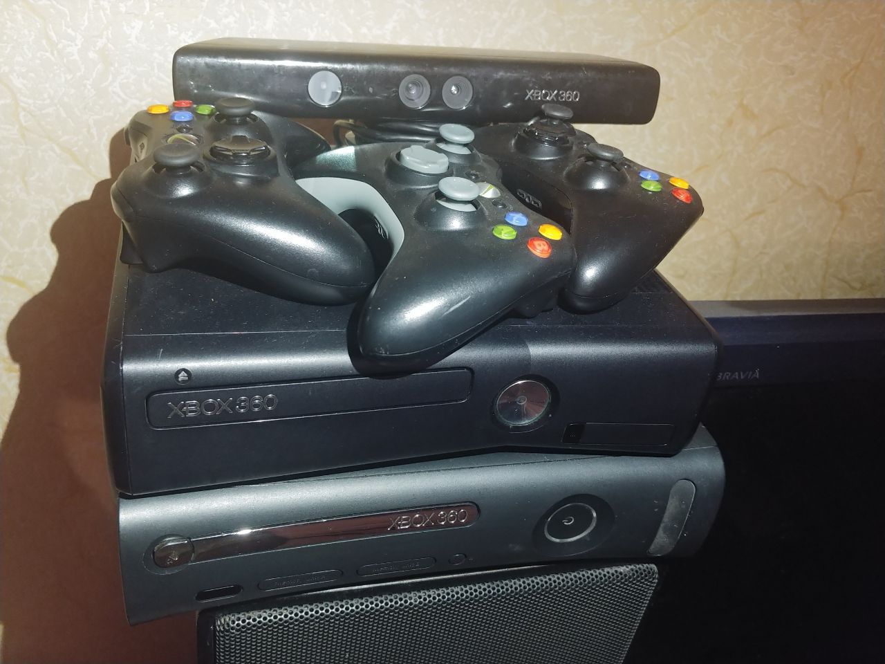 Xbox 360 Jasper з іграми