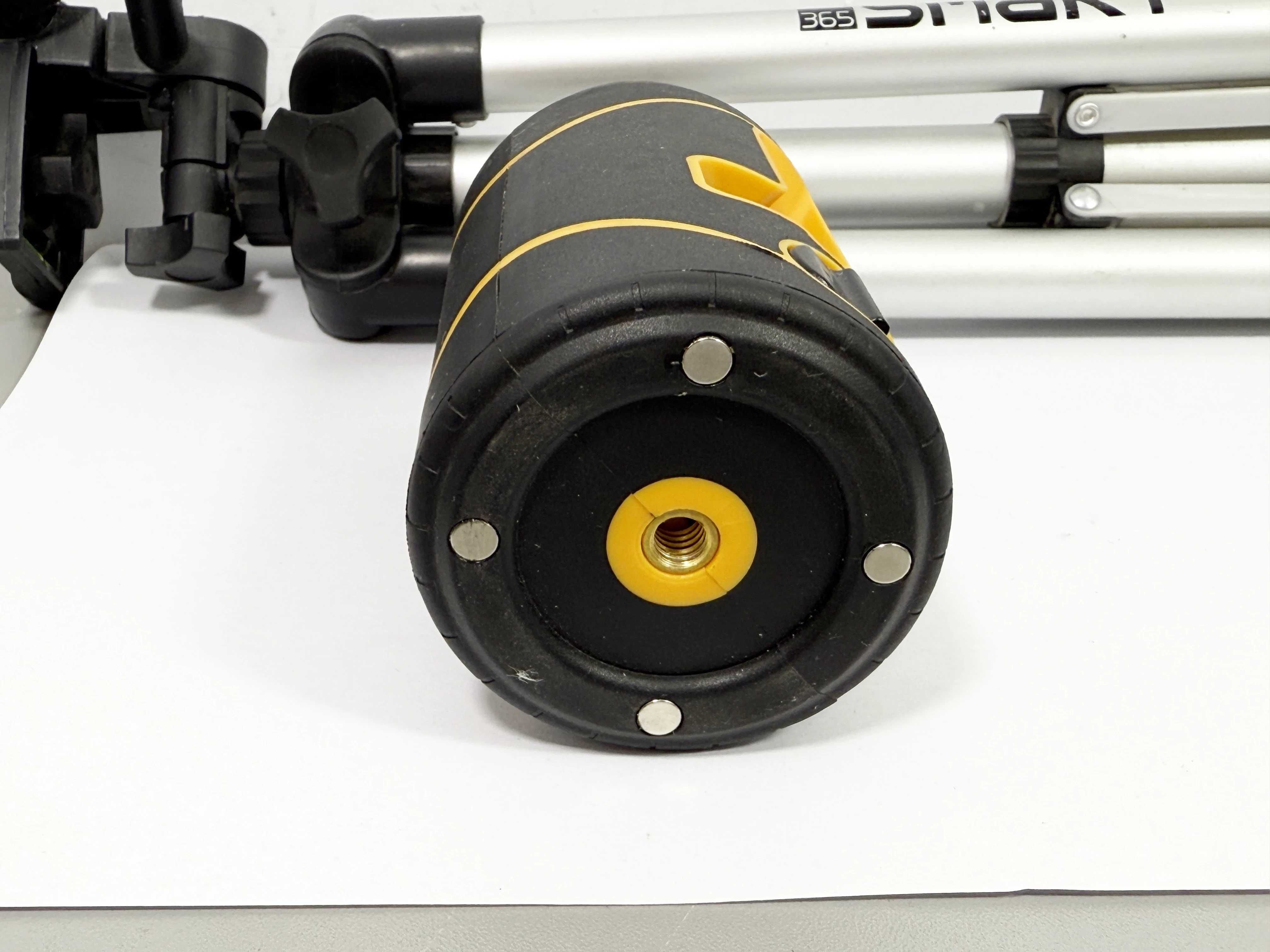 Laser krzyżowy Smart SM-06 + Trójnóg Okazja