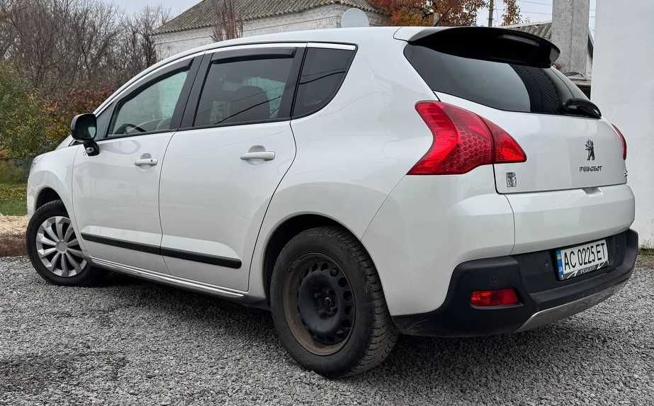 Peugeot 3008, гібрид, дизель, мотор 2.0, кінець 2013 рік