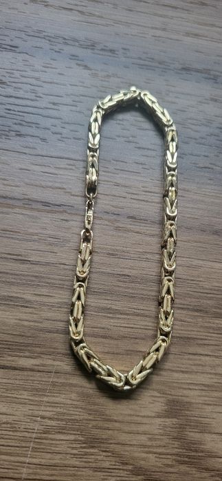 Złota bransoletka splot królewski