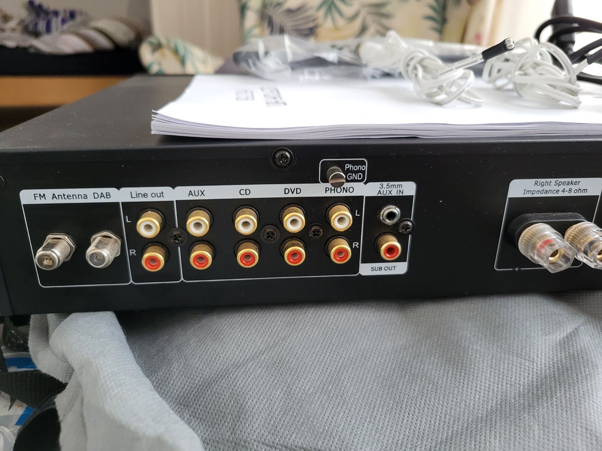 Wzmacniacz amplituner 2.1 Vieta HRE75B fm/dab 2x75w