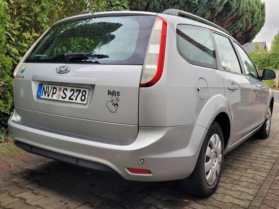 Ford Focus 1.6 Benzyna 100 KM Opłacony Klima Parktronik Z Niemiec