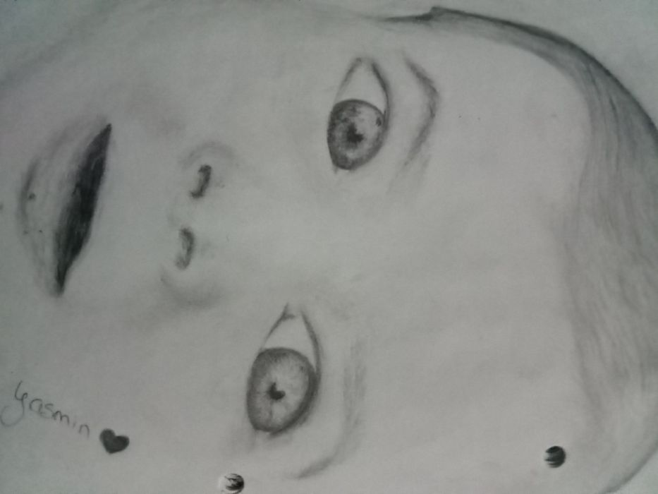 Desenhos realista a lápis