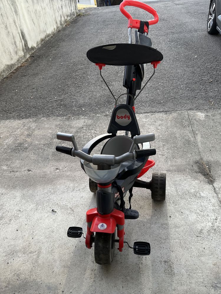 Bicicleta para Bebês em Ótimo Estado