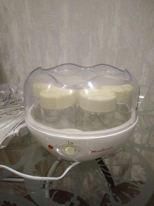 Йогуртница Moulinex Йогуртниця