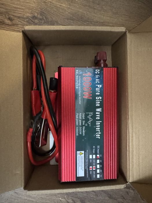 Інвертор 12-220 1000W з чистою синусоїдою