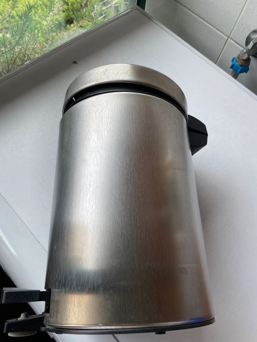 Balde WC em inox brabantia