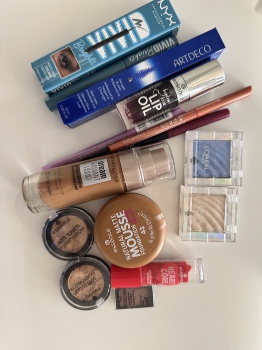 Лот косметики (все нове)