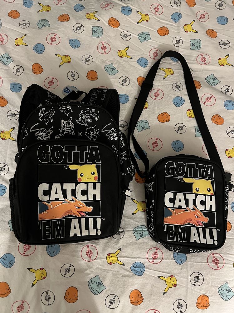 Conjunto de duas mochilas Pokémon (costas+tiracolo)