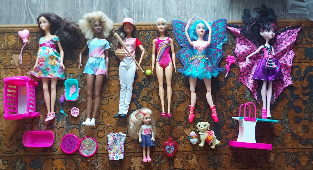 Barbie zestaw w ciąży baseball pływaczka wróżka wampir skocznia pies