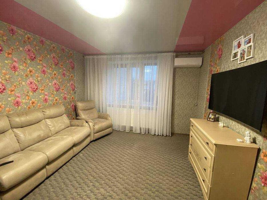 Продам Двухкімнатну квартиру Озерне