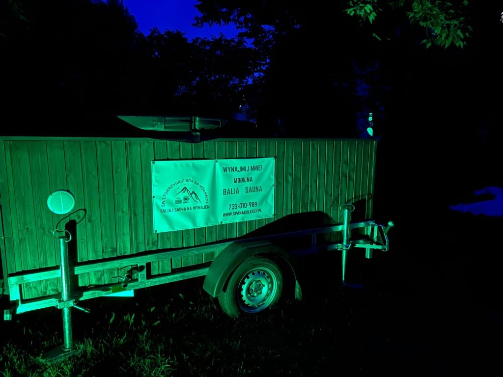 Mobilna Balia jacuzzi wynajem mobilne spa